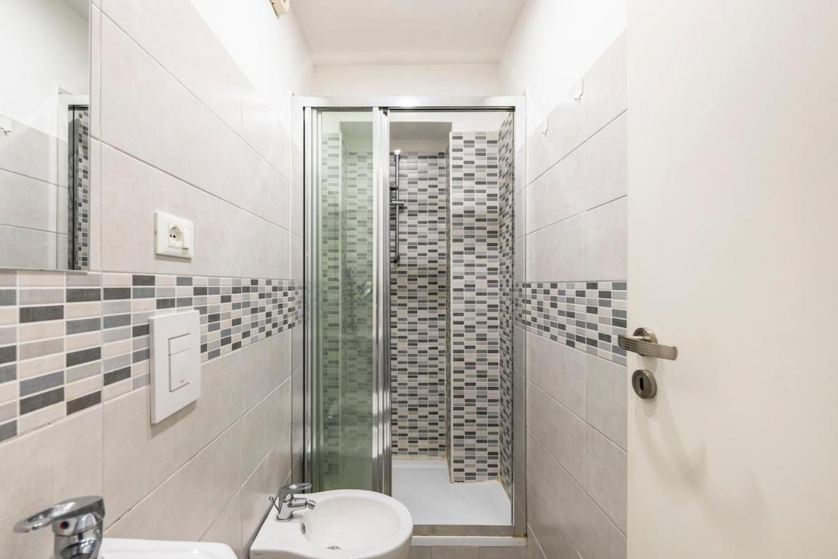 Giaciglio Valentino Apartment Turin Luaran gambar